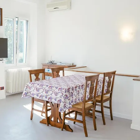 Cip & Ciop Дом отдыха *